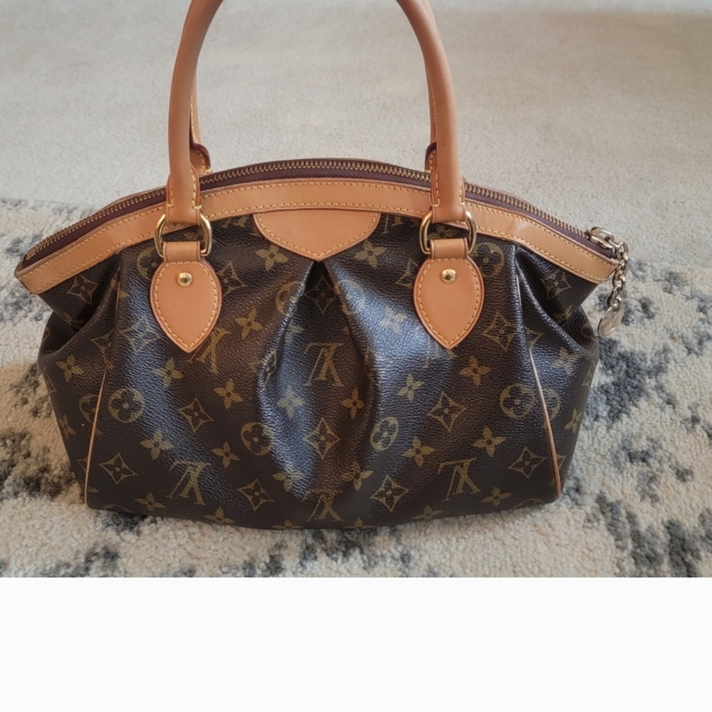 Louis Vuitton Brown Monogram Handbag - Picture 2 of 9
